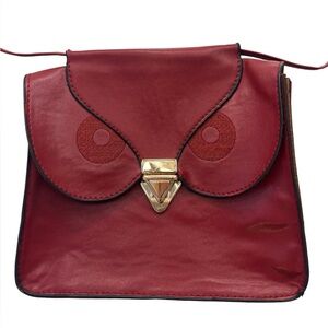 Red Owl Crossbody Bag Novelty Bird Shaped Purse Whimsical Boho Vegan Leather